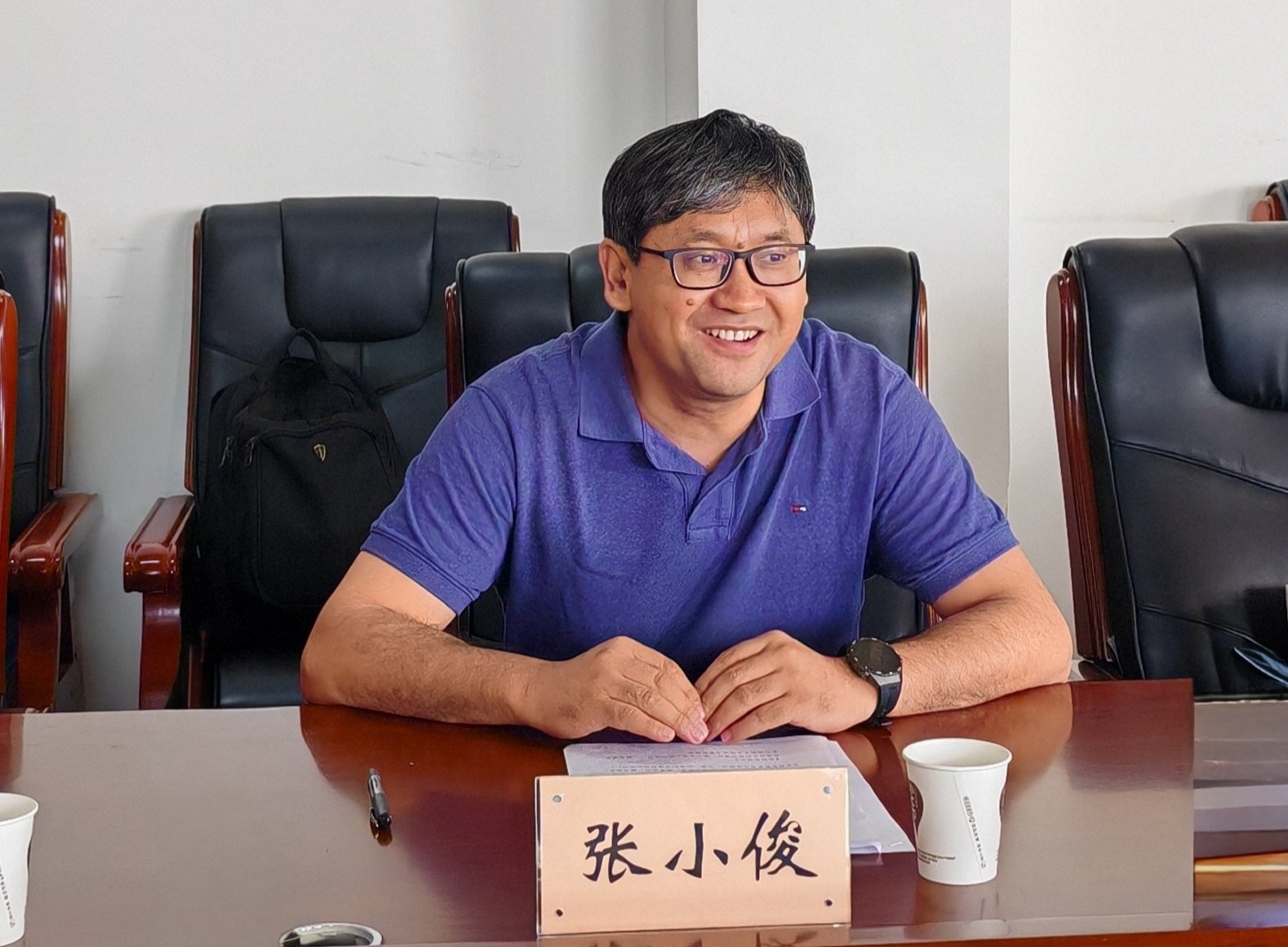 副校长郎利影出席会议